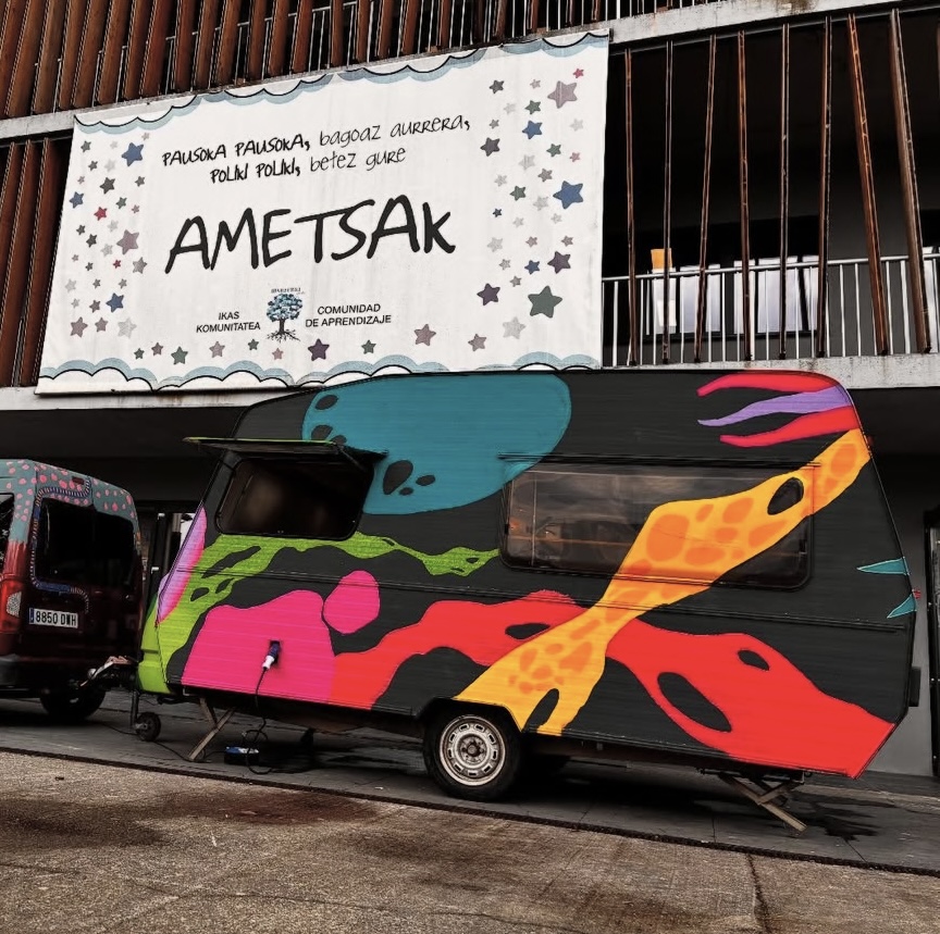 Taller Art Caravan